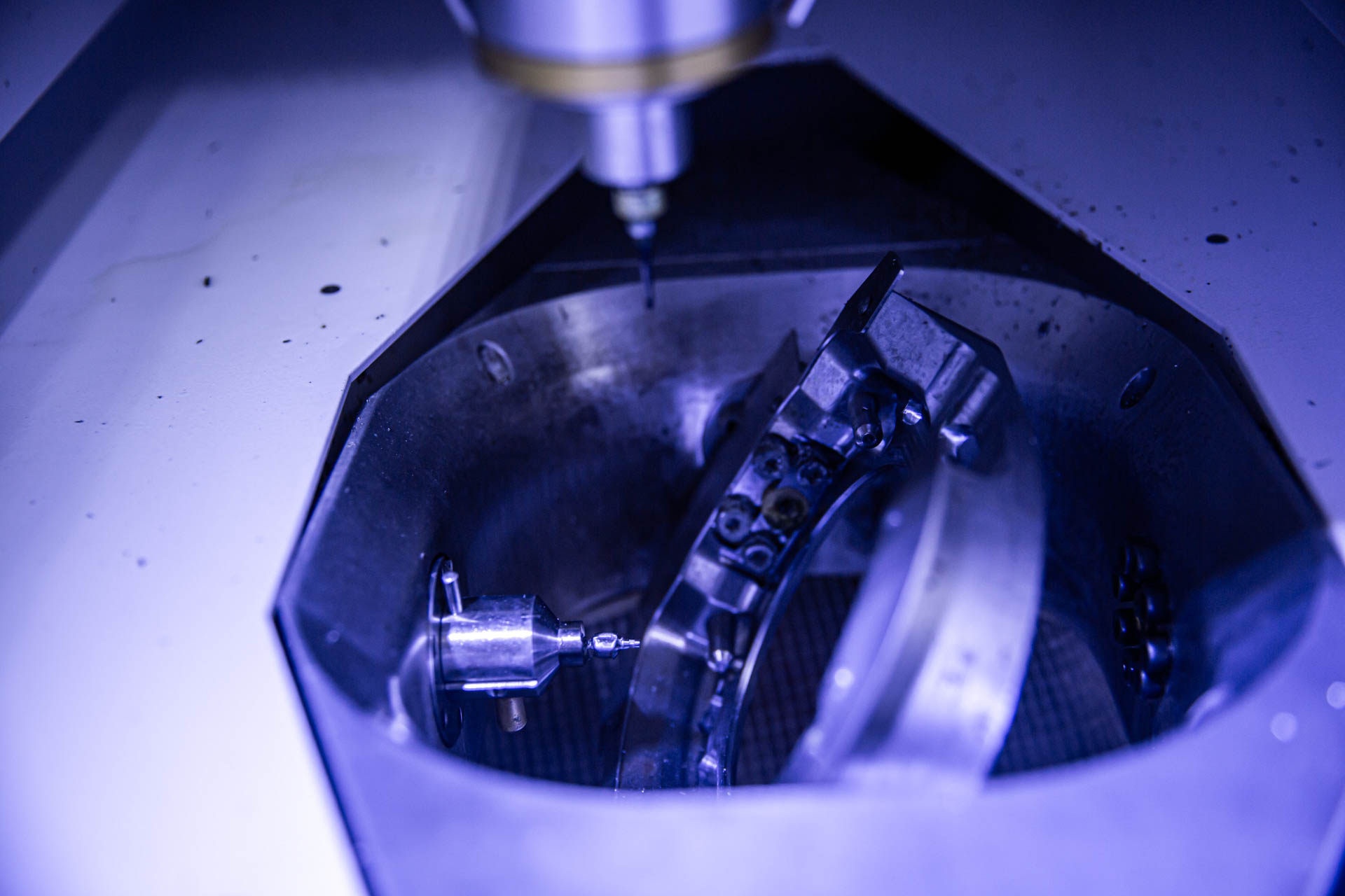 Fräsmaschine_Abutment